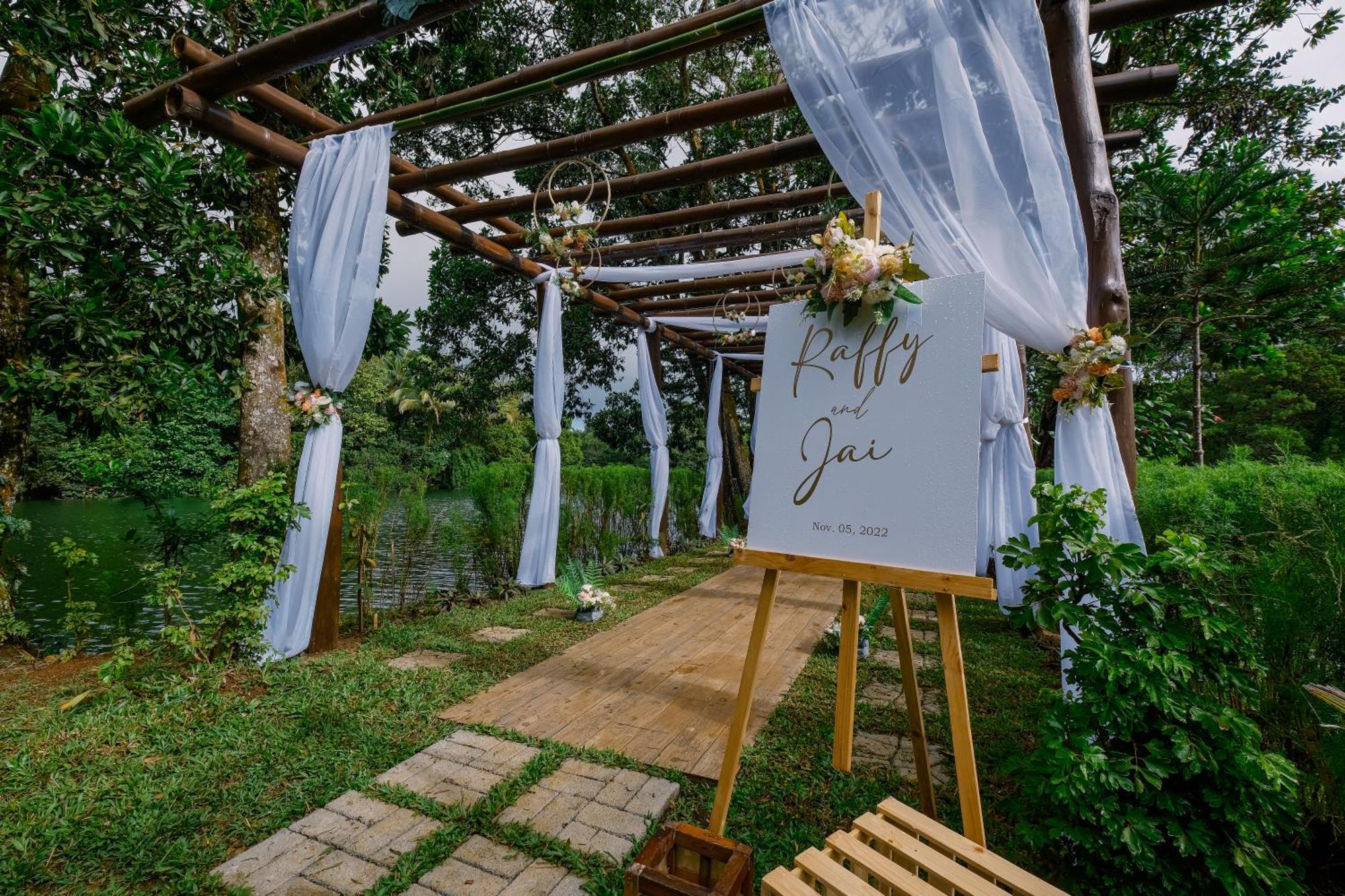Almost Heaven Lake Resort By Cocotel Cavinti Exterior foto