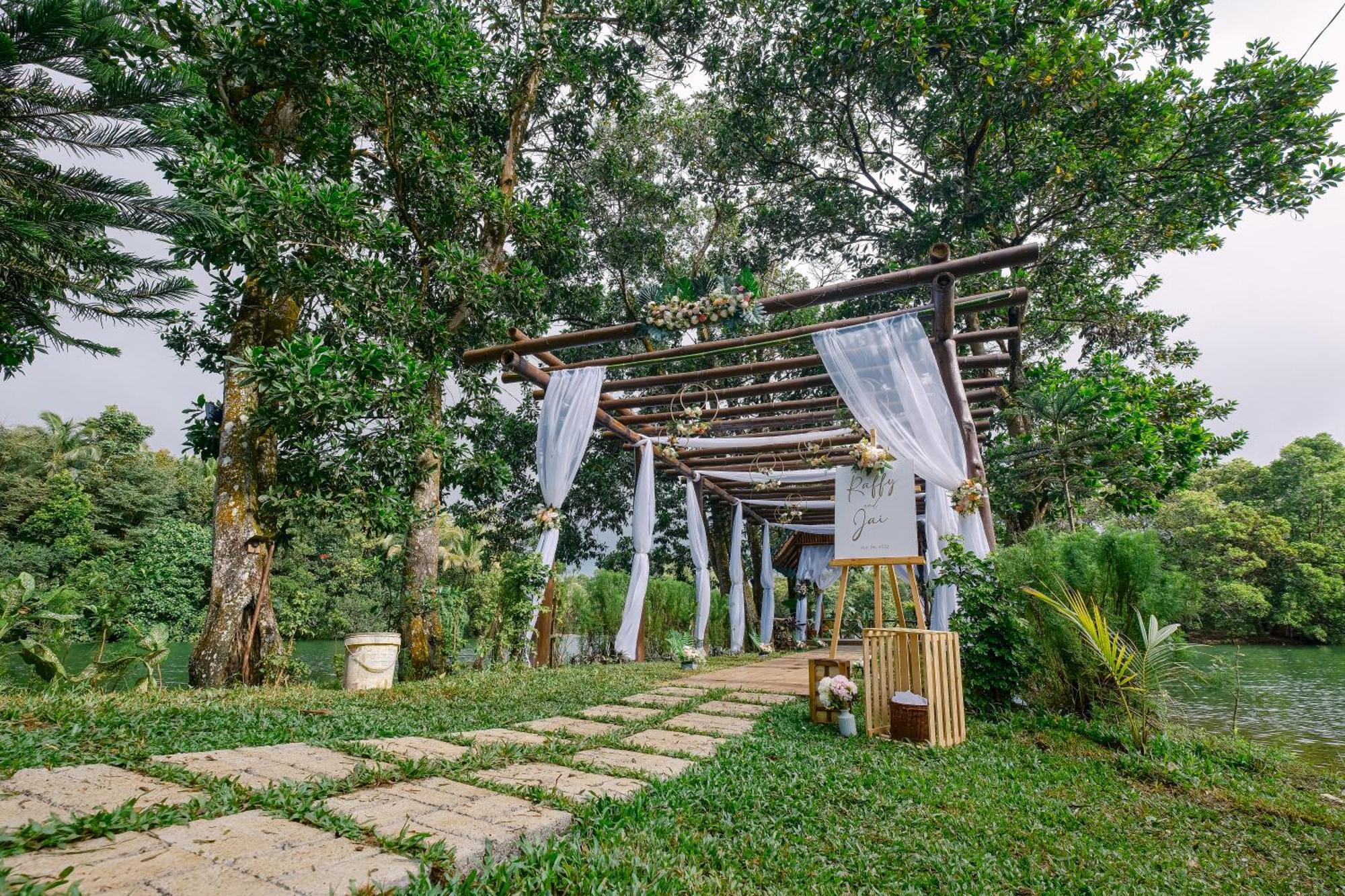 Almost Heaven Lake Resort By Cocotel Cavinti Exterior foto